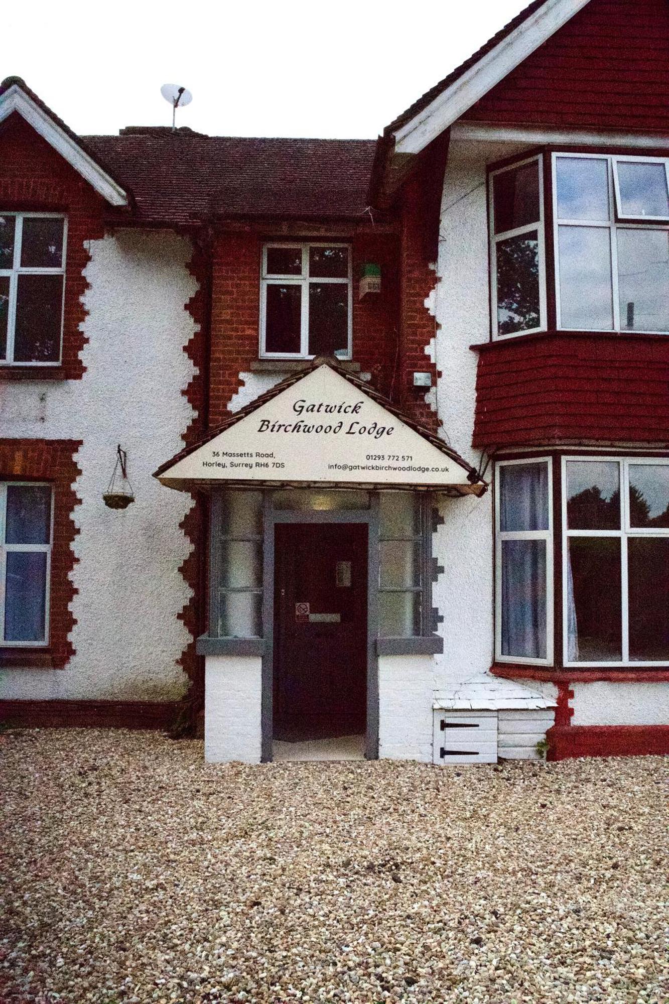 Gatwick Birchwood Lodge With Holiday Parking Horley Exteriér fotografie